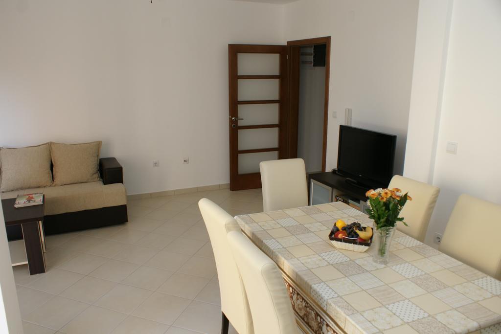 Petrovac Apartments Dominus المظهر الخارجي الصورة