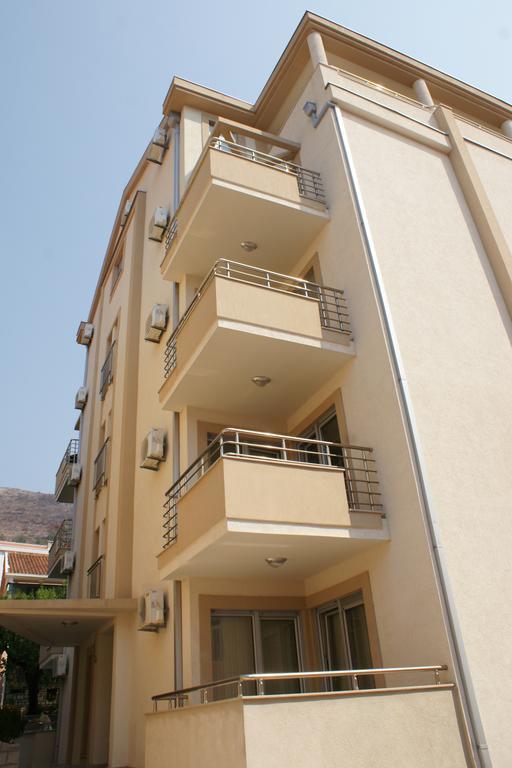 Petrovac Apartments Dominus المظهر الخارجي الصورة